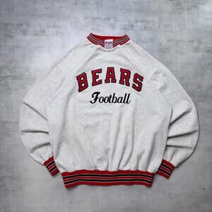Vintage 90’s White Chicago Bear NFL Crewneck Sweater